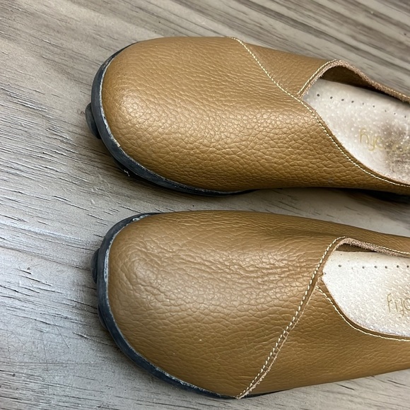 SOCOFY LEATHER SLIP ON FLATS/SLIDES 38=7 - Picture 4 of 16